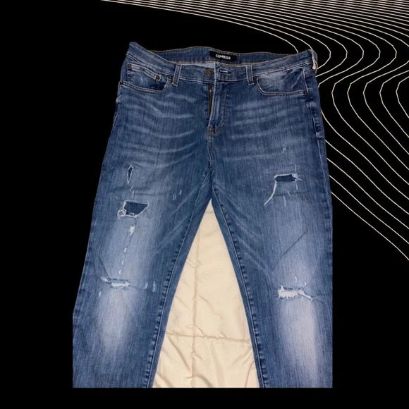 Express Ripped Jeans - Picture 2 of 3